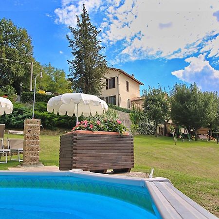 Nice Flat In Arcevia With Swimming Pool Exterior foto